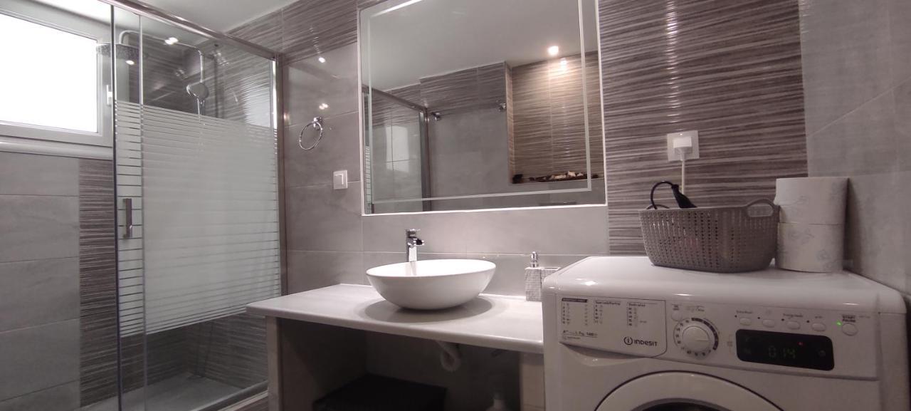 Helios & Elia Family Apartment Liapades Ngoại thất bức ảnh