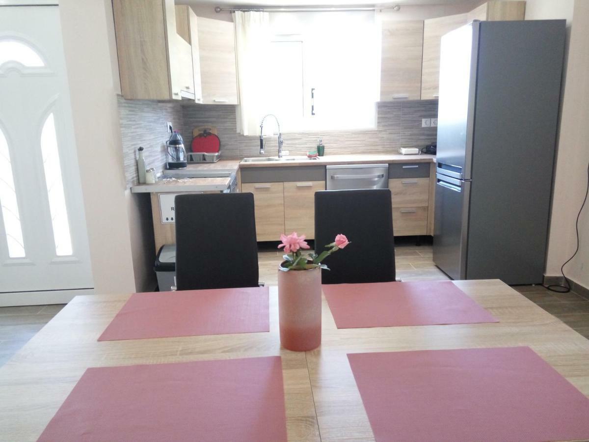 Helios & Elia Family Apartment Liapades Ngoại thất bức ảnh