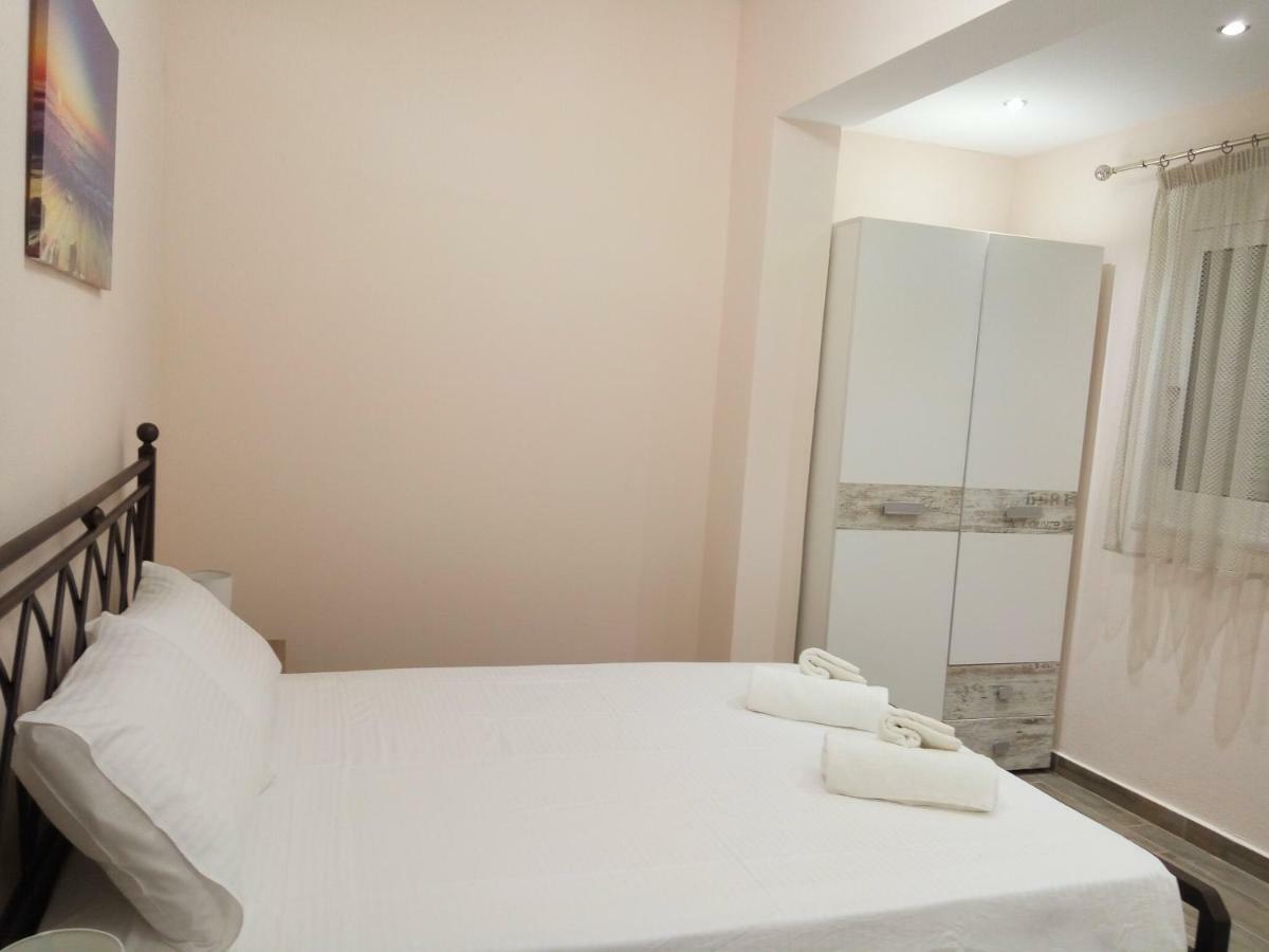 Helios & Elia Family Apartment Liapades Ngoại thất bức ảnh